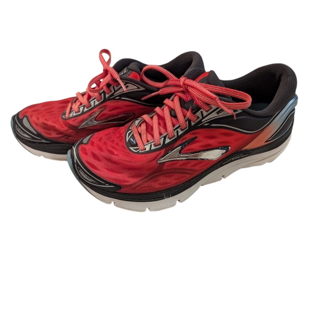 Women's Brooks transcend 3 size 8.5‎